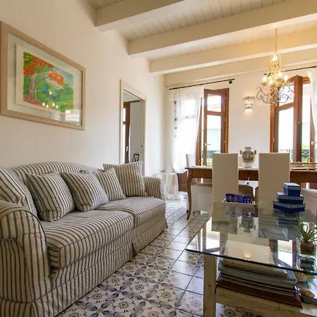 Homiquo Luxury Appartamento *